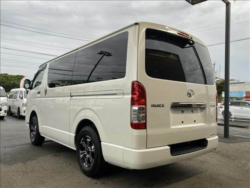 HIACE VAN-15