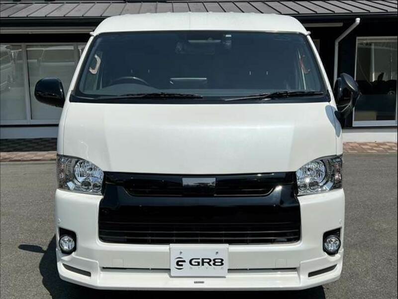 HIACE VAN-1