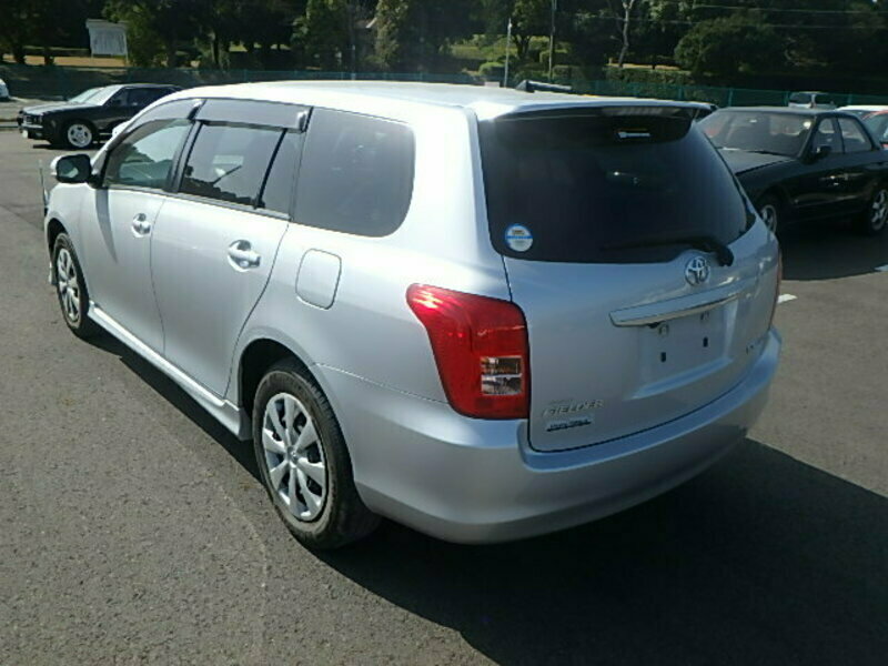 COROLLA FIELDER