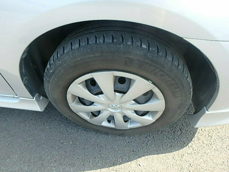 COROLLA FIELDER