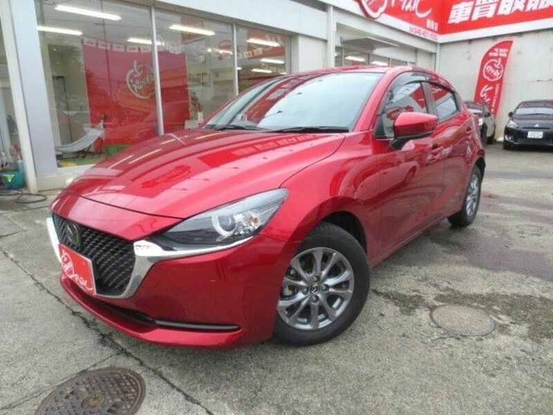 MAZDA2