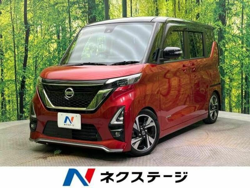 NISSAN　ROOX