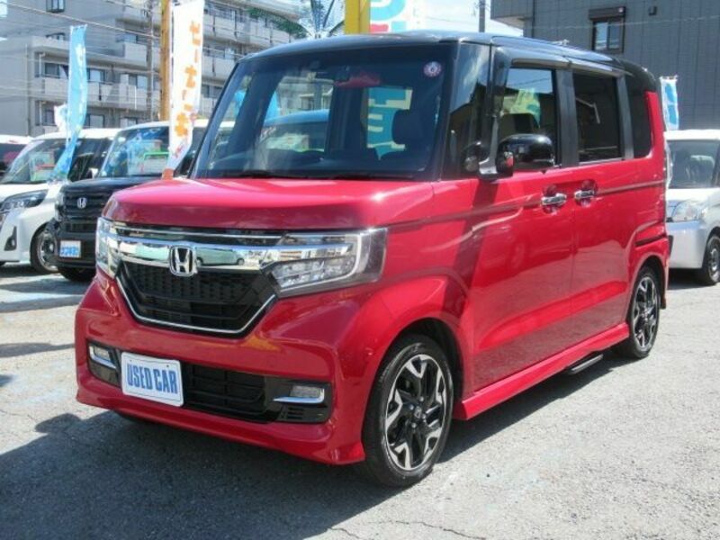 HONDA　N BOX CUSTOM