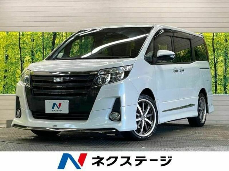 TOYOTA　NOAH