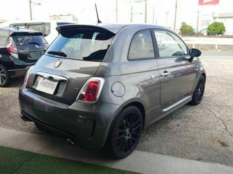 ABARTH 500-1