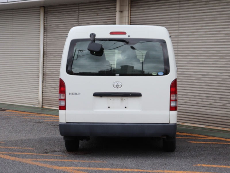 HIACE-9