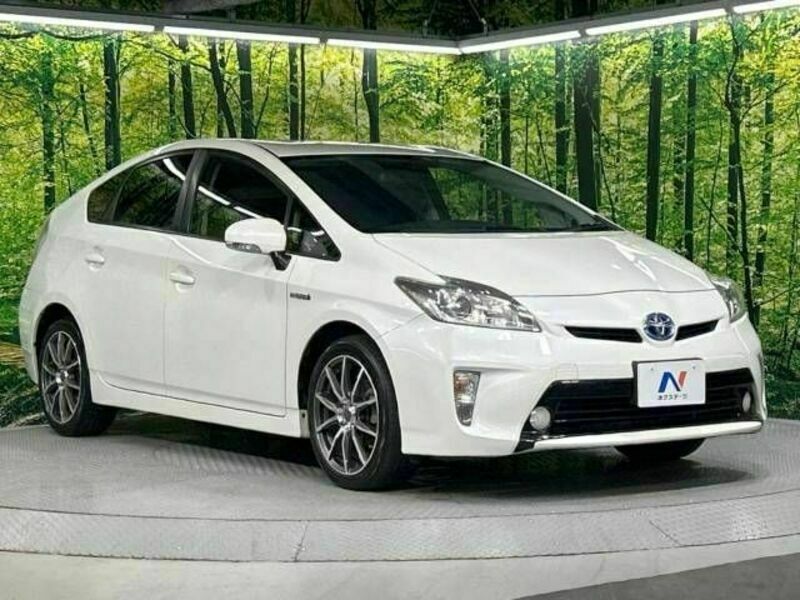 PRIUS-16