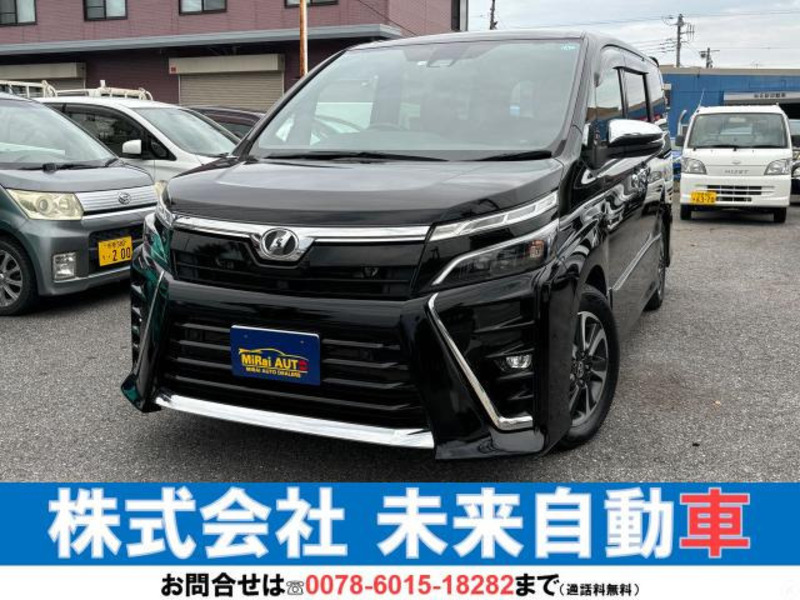 TOYOTA　VOXY