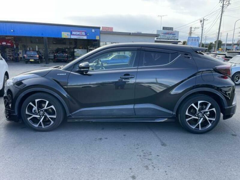 C-HR-4