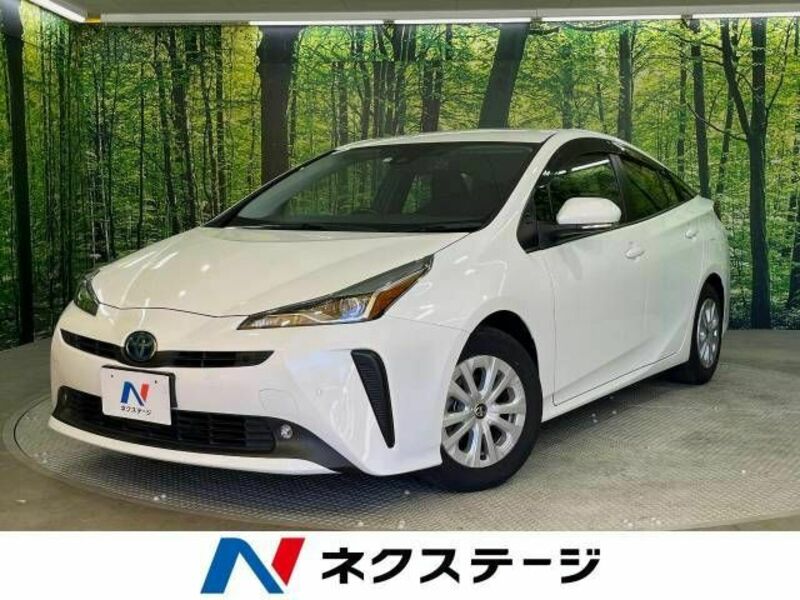 TOYOTA　PRIUS