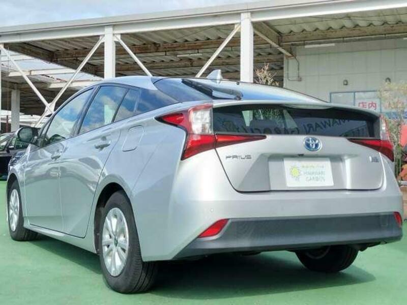 PRIUS-1