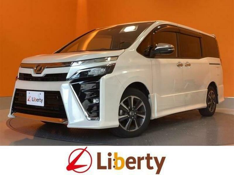 TOYOTA　VOXY