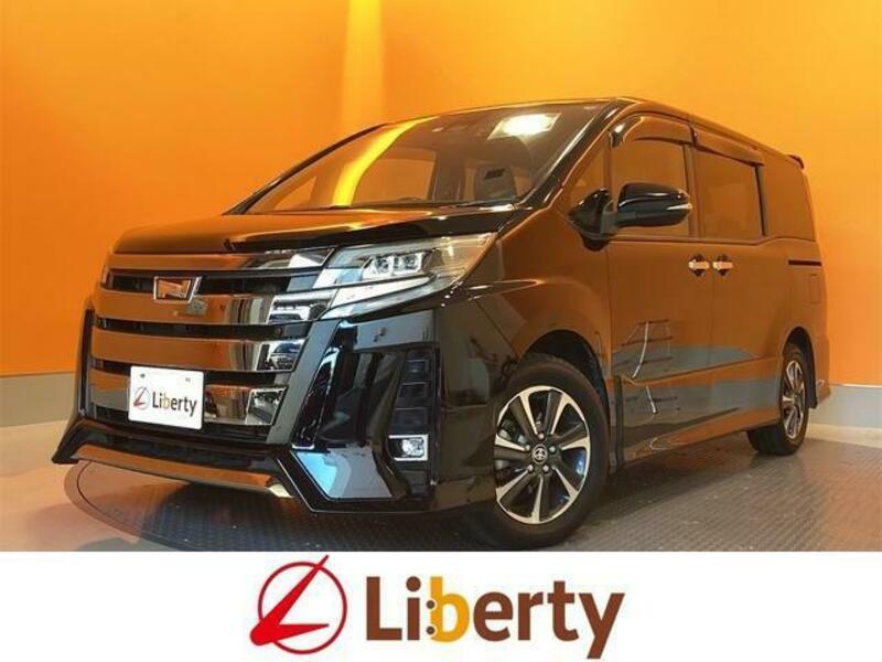 TOYOTA　NOAH