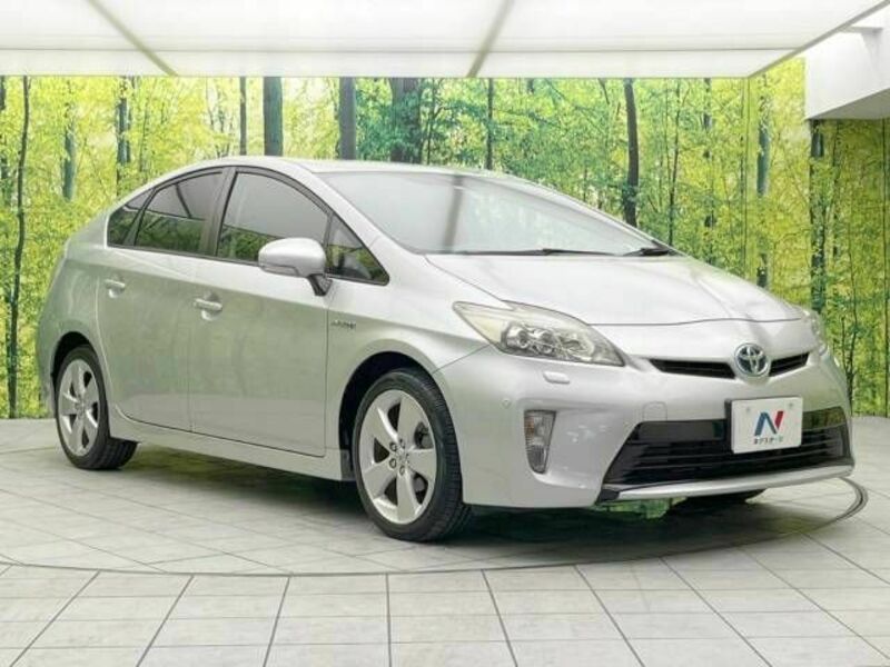 PRIUS-16