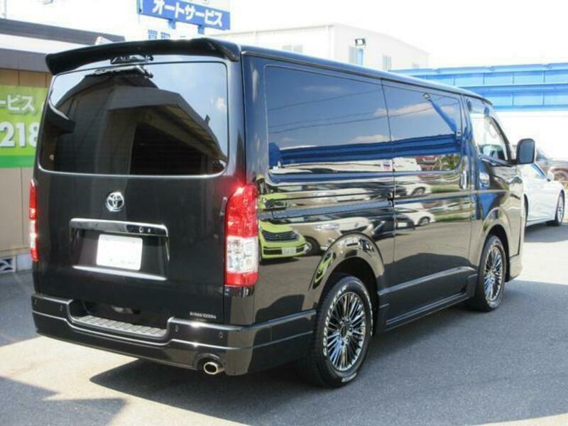 HIACE VAN-3