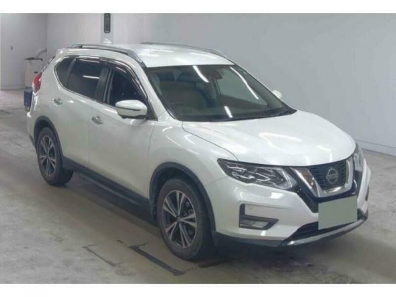 X-TRAIL-3