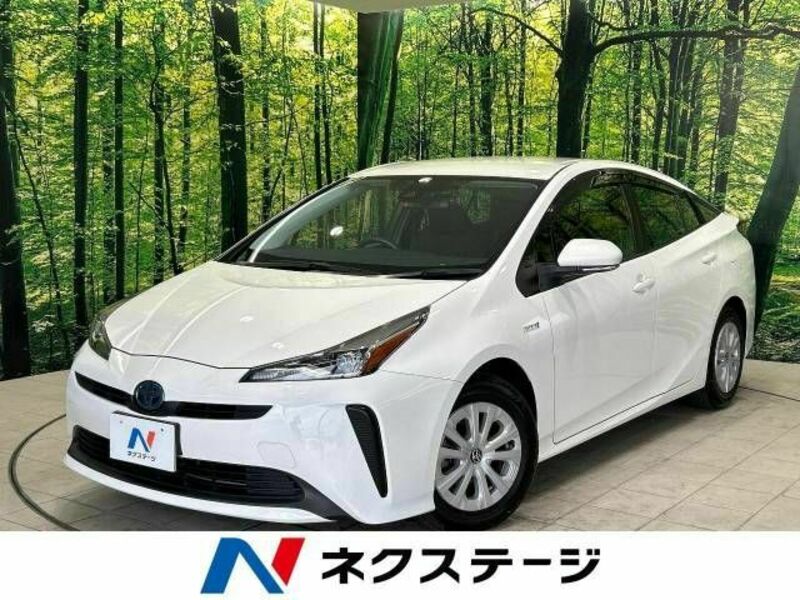 TOYOTA　PRIUS