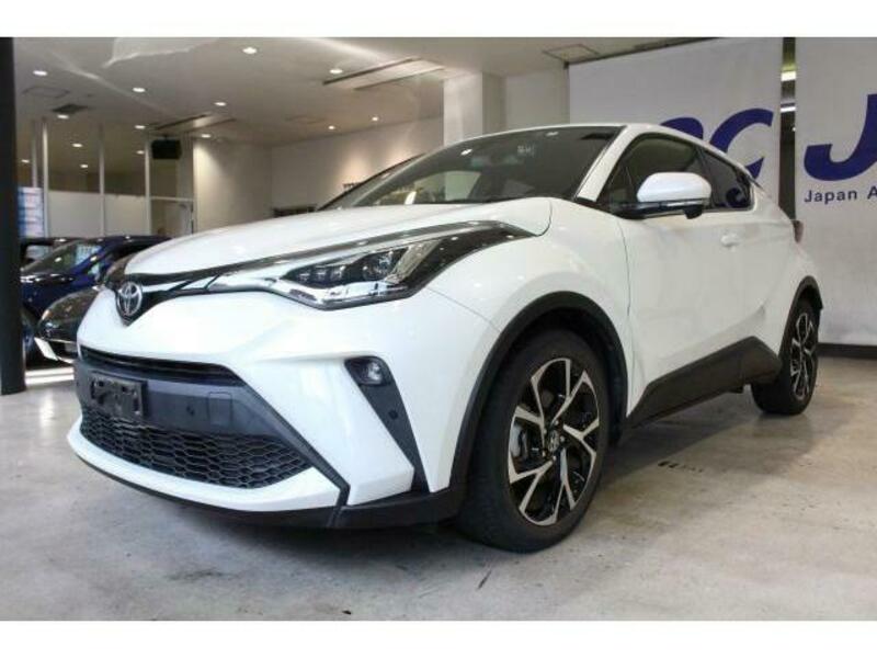 TOYOTA　C-HR