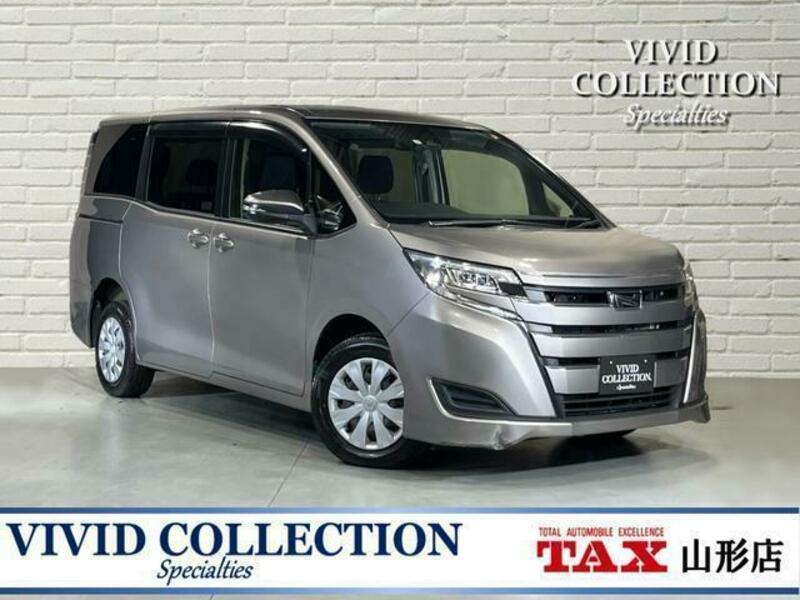 TOYOTA　NOAH