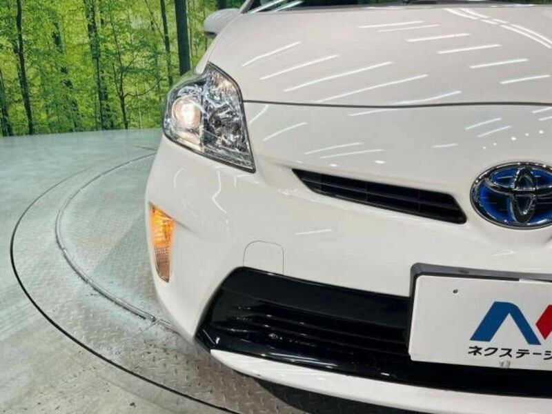 PRIUS-12