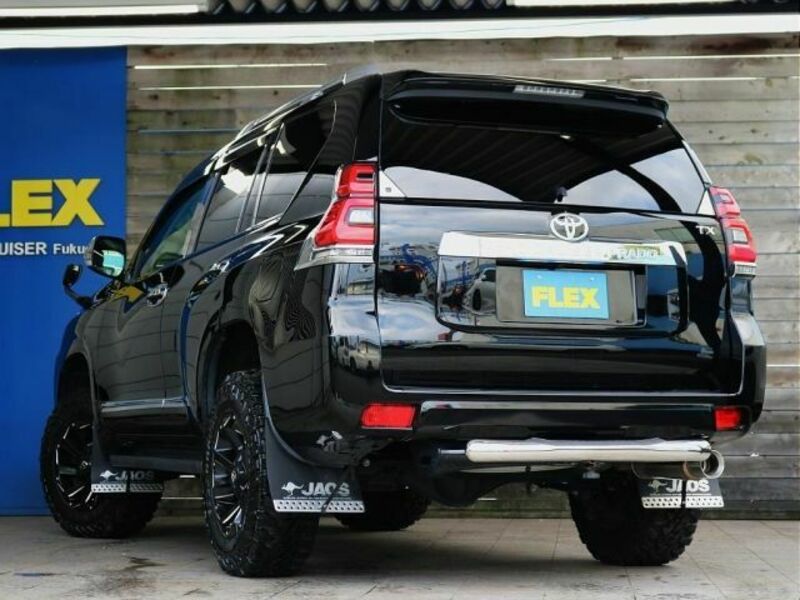 LAND CRUISER PRADO-6