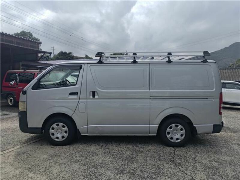 HIACE VAN-3