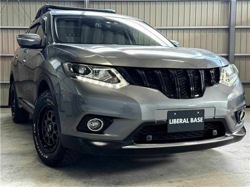 X-TRAIL