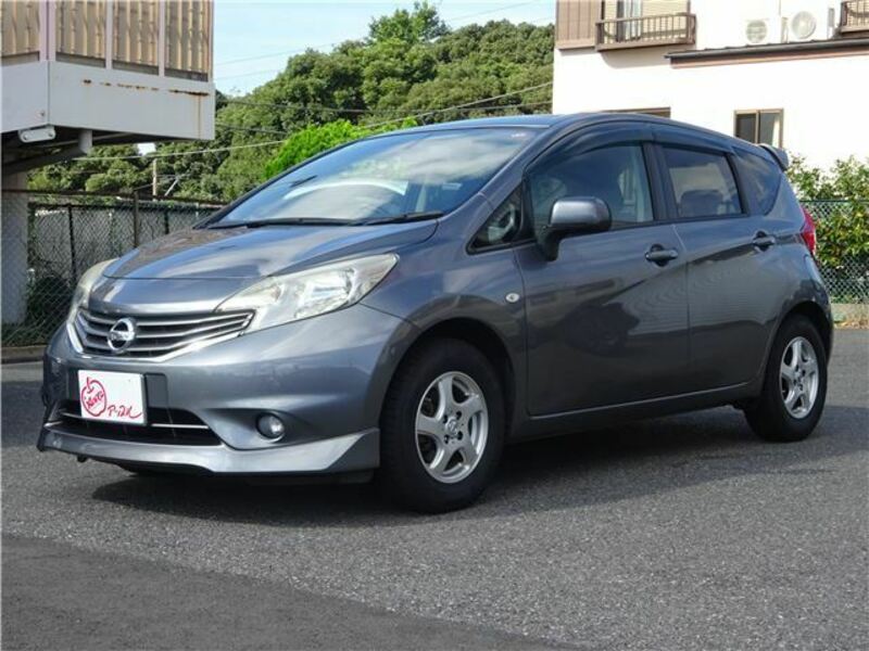 NISSAN　NOTE