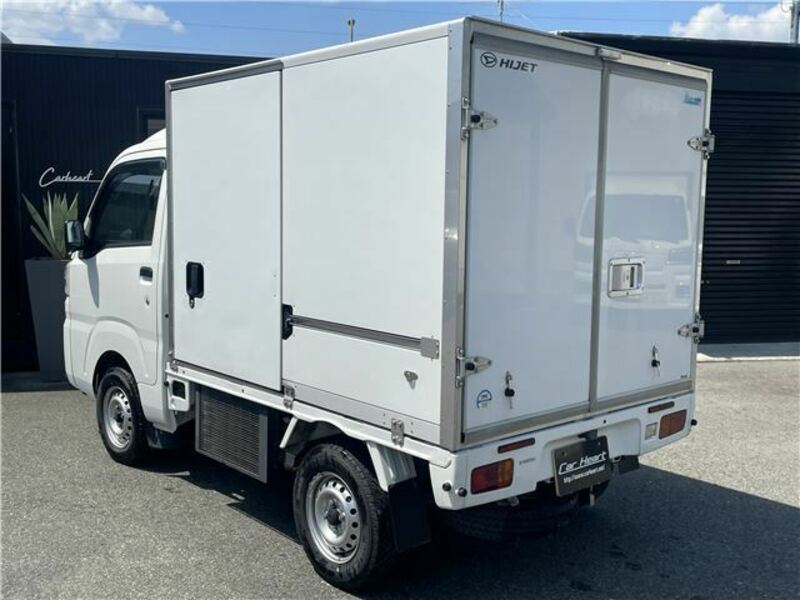 HIJET TRUCK-1