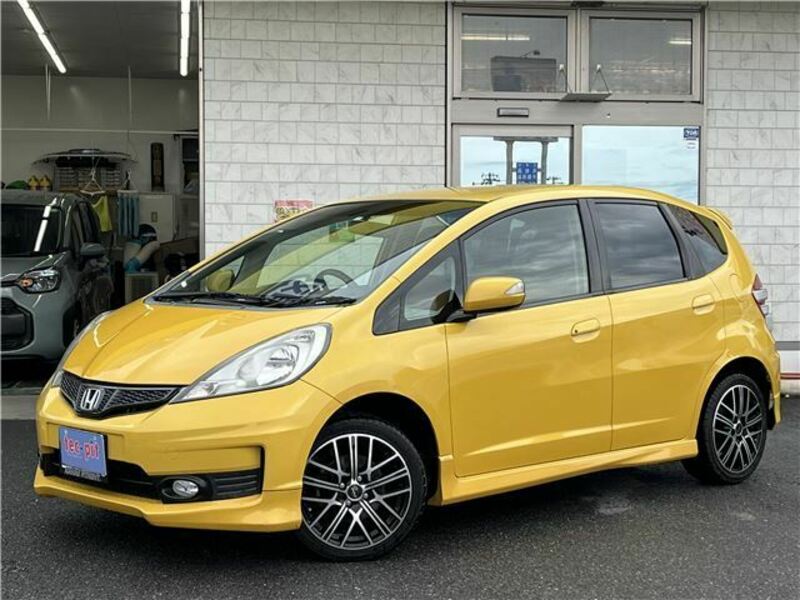 HONDA　FIT