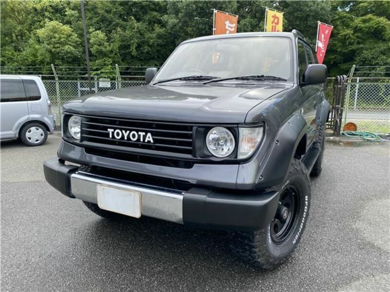 TOYOTA　LAND CRUISER PRADO