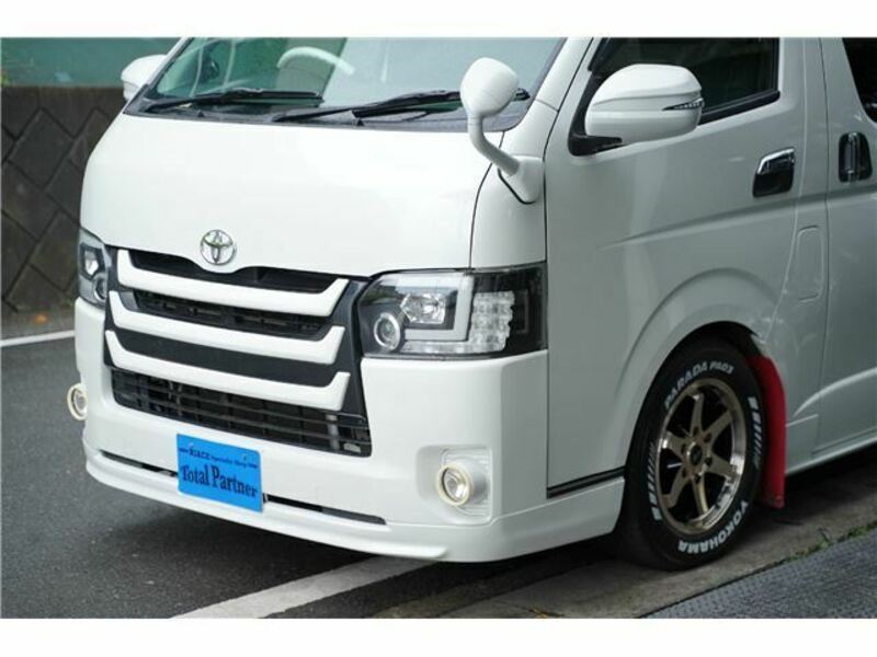 HIACE VAN-3