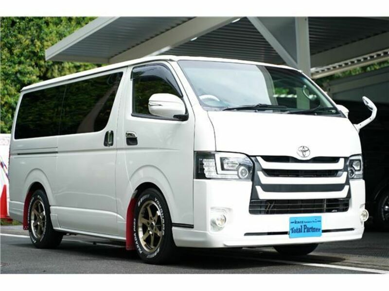 HIACE VAN-10