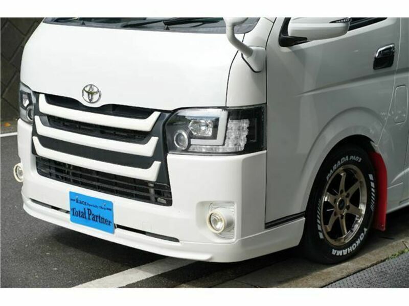 HIACE VAN-12