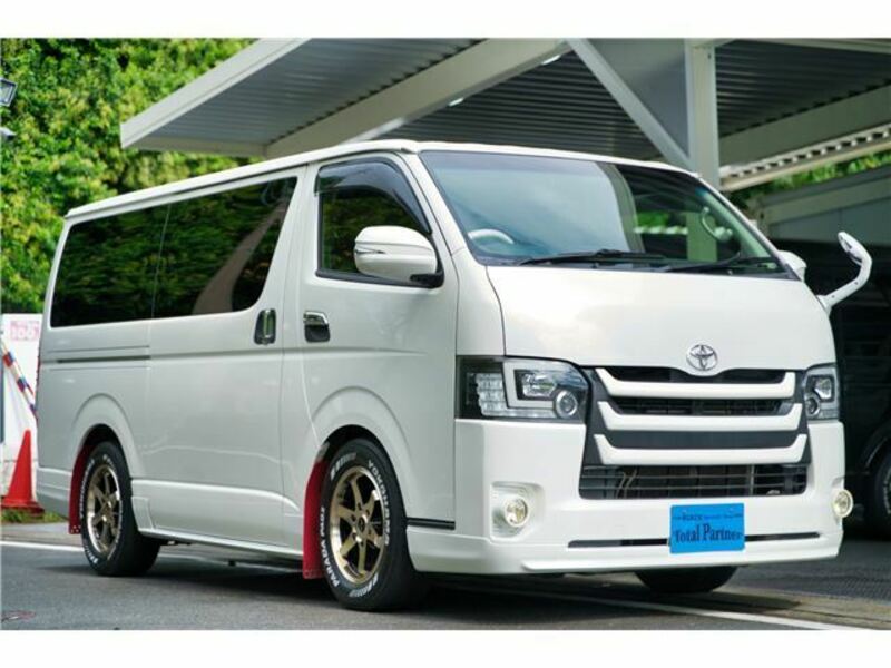 HIACE VAN-14