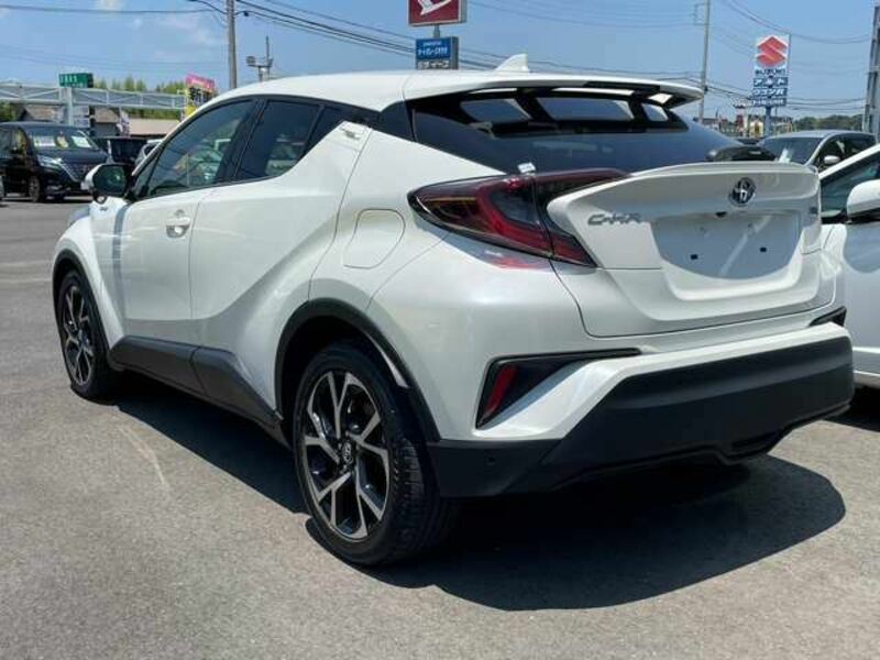 C-HR-7