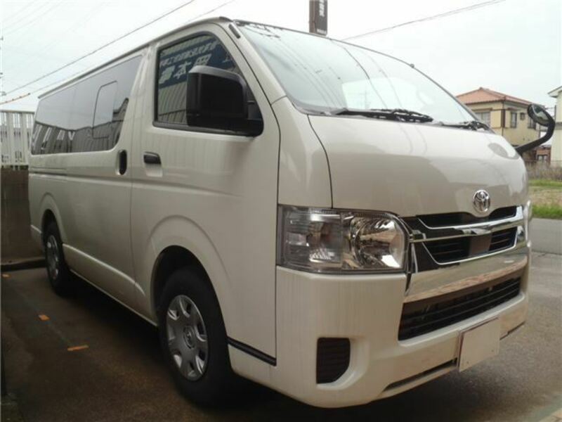 HIACE VAN