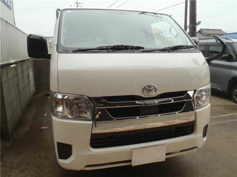 HIACE VAN-6