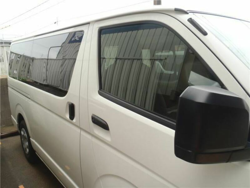 HIACE VAN-8