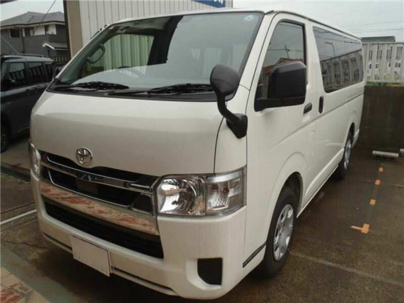 HIACE VAN-11