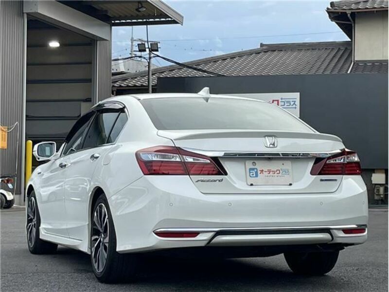 ACCORD HYBRID-19