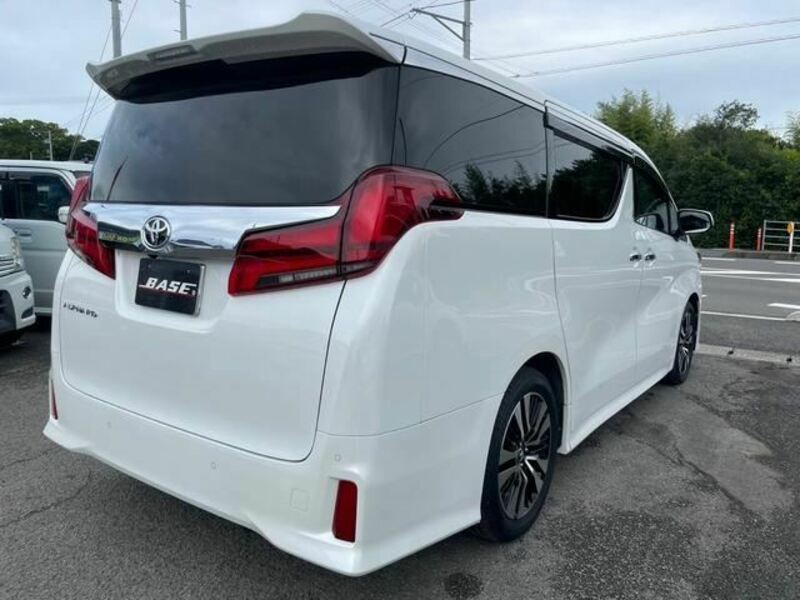 ALPHARD-7