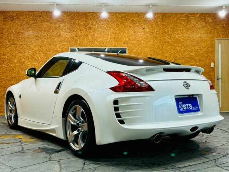 FAIRLADY Z-10