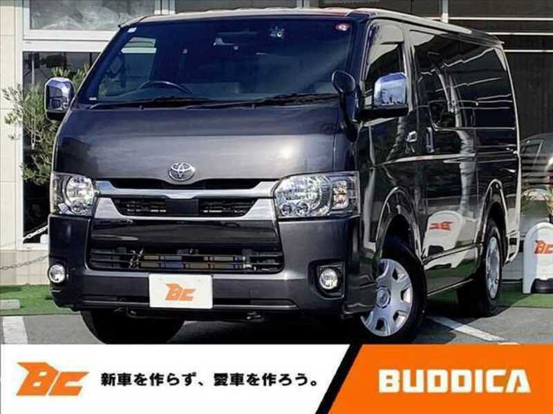 TOYOTA　HIACE VAN