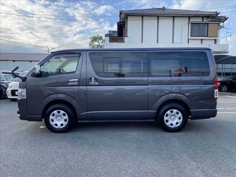 HIACE VAN-10