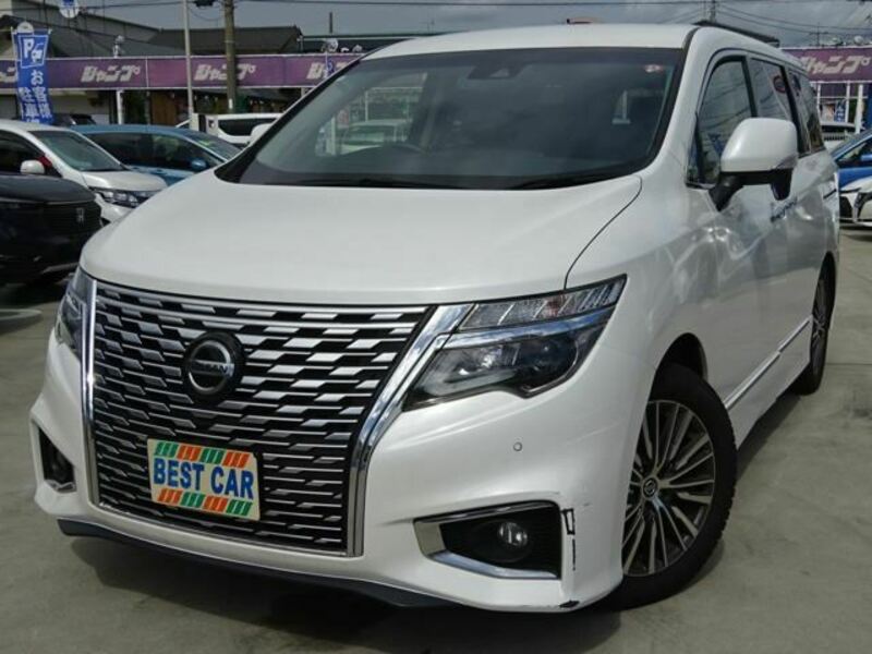 NISSAN　ELGRAND