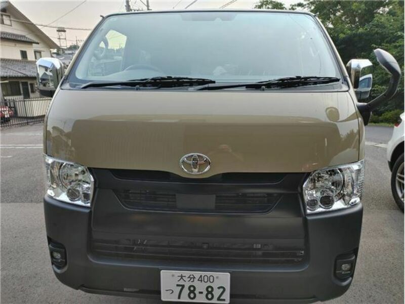 HIACE VAN-4