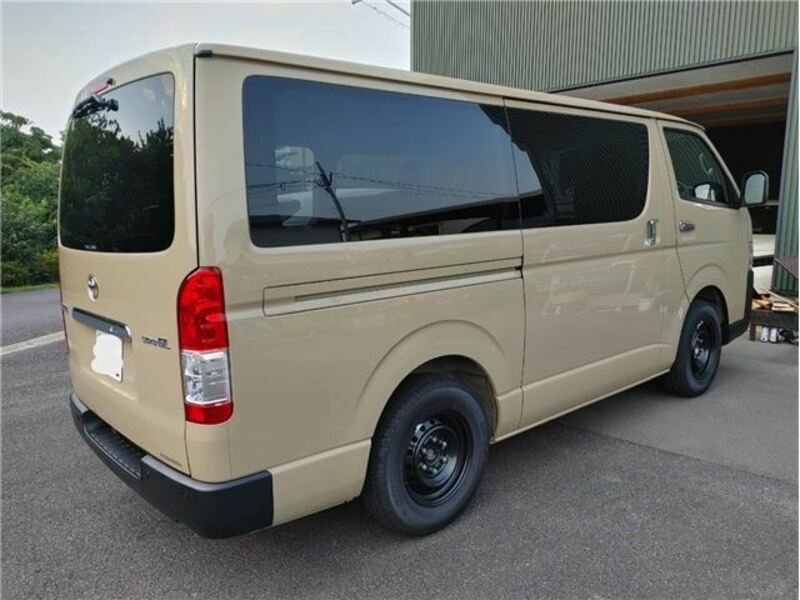 HIACE VAN-7