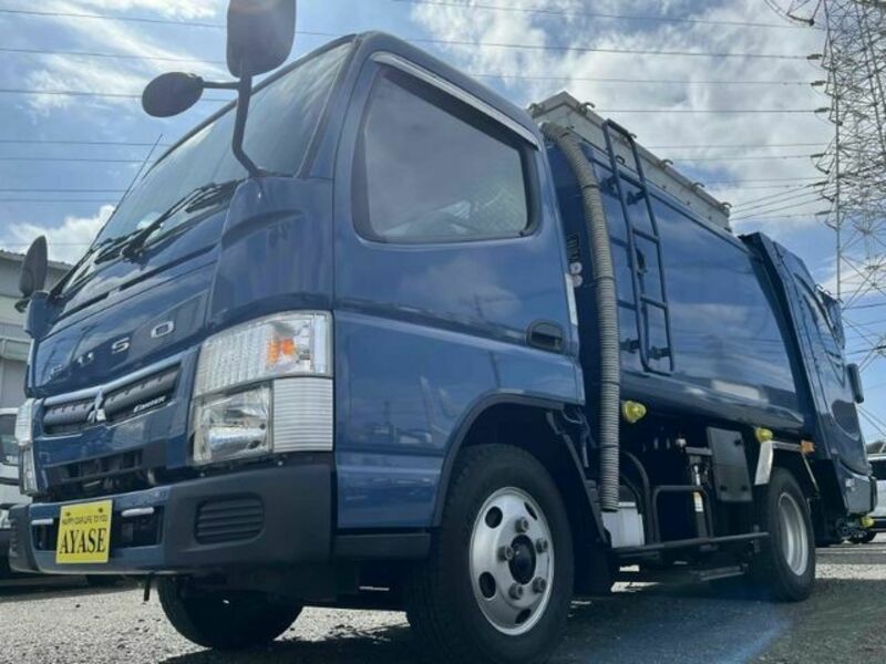 MITSUBISHI　CANTER