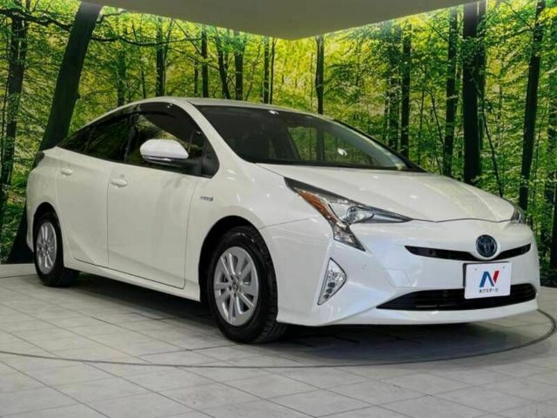 PRIUS-16